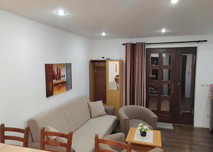 아파트 Popadic-goc *